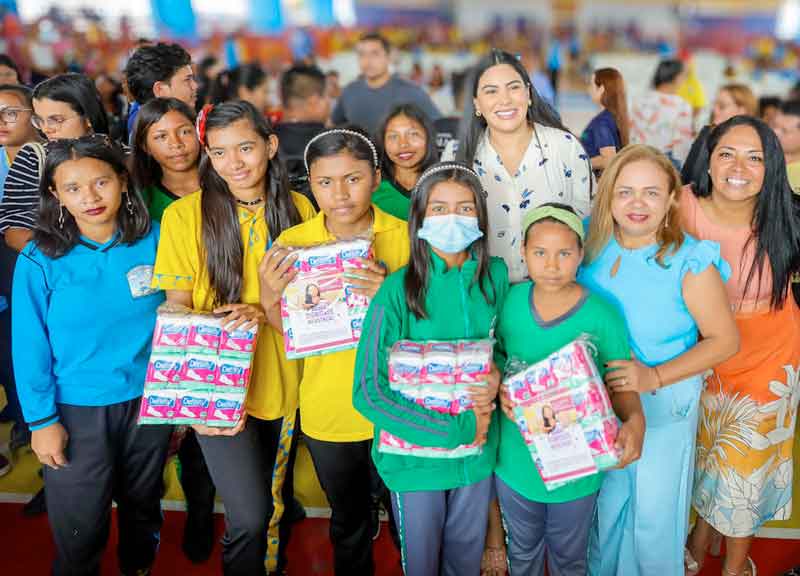 Deputada-Mayra-Dias-destaca-suas-principais-leis-voltadas-para-a-mulher-neste-8-de-março