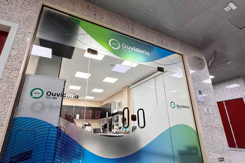 Em-alusão-ao-Dia-do-Ouvidor,-TCE-AM-promove-ação-com-Ouvidoria-na-Comunidade