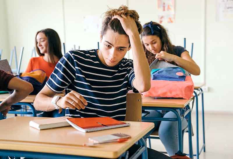 Por-que-os-jovens-têm-dificuldade-para-se-inserir-no-mercado-de-trabalho