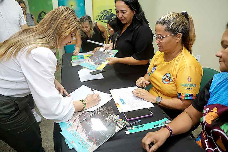 Prefeitura-lança-edital-para-a-12ª-Feira-de-Ciências-da-rede-municipal-de-Educação