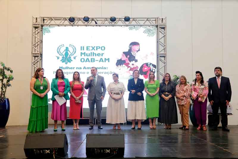 Presidente-do-TCE-AM-é-homenageada-na-Expo-Mulher-da-OAB-AM