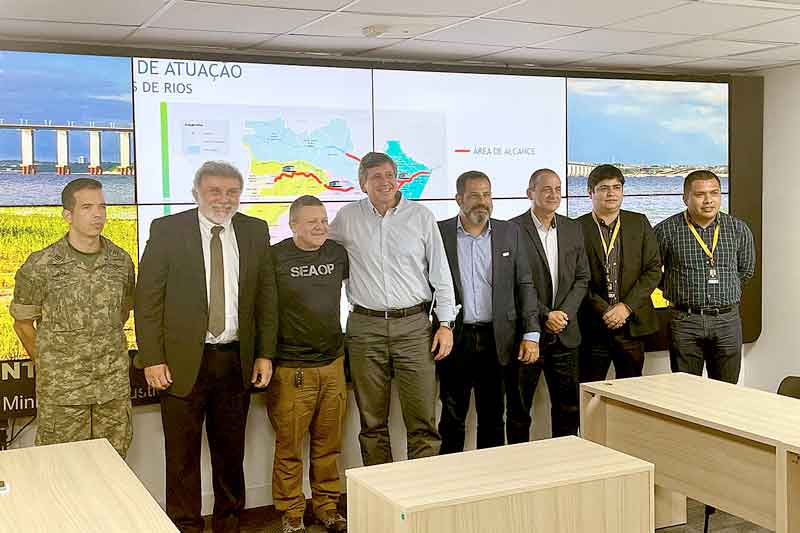 Sindarma,-Secretaria-de-Segurança-e-IBP-buscam-soluções-contra-pirataria-nos-rios-do-Amazonas