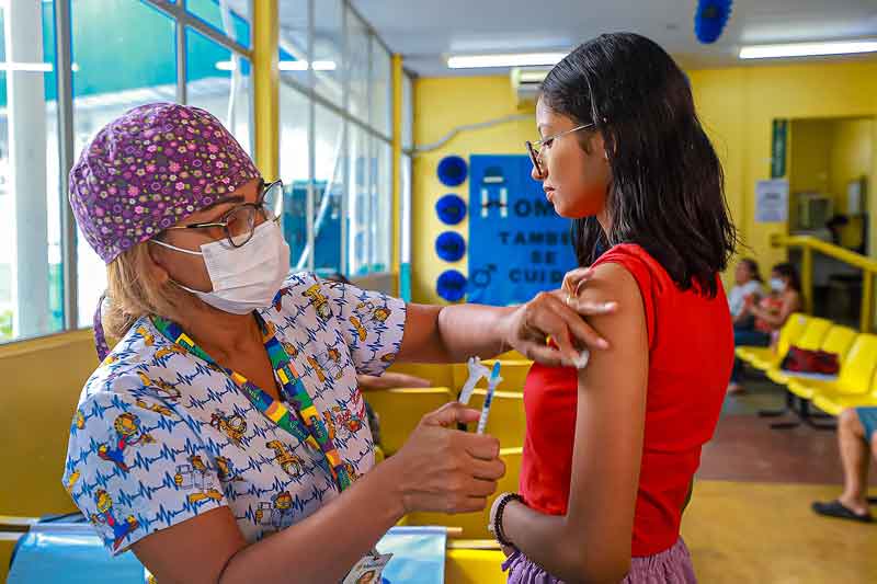 Crianças-dos-10-aos-14-anos-podem-ser-vacinadas-contra-dengue-neste-sábado