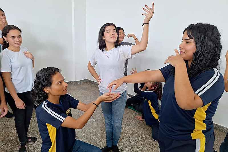 Estudantes-da-zona-Norte-participam-de-projeto-Cenários-da-Natureza