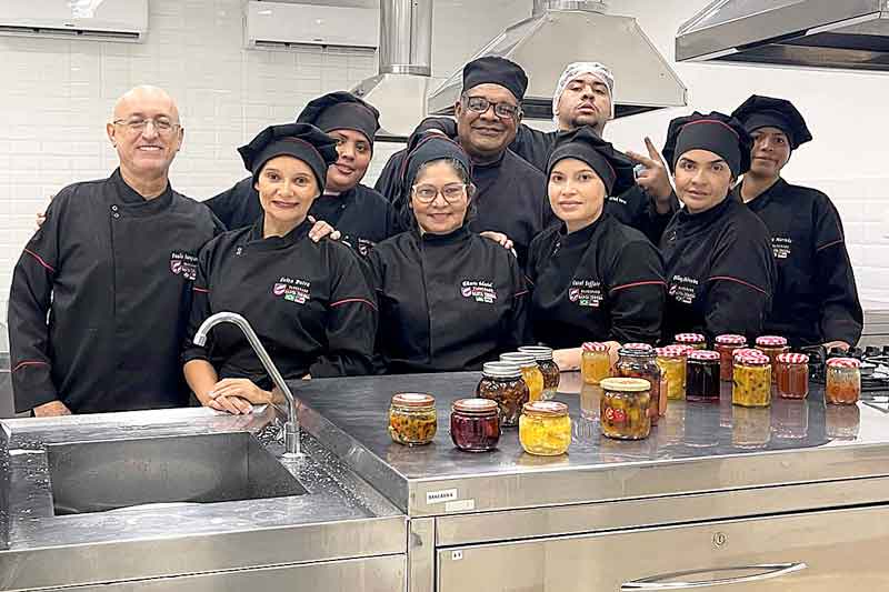 Faculdade-Santa-Teresa-marca-presença-no-Festival-Manaus-Gastronomia,-na-quinta-feira-1