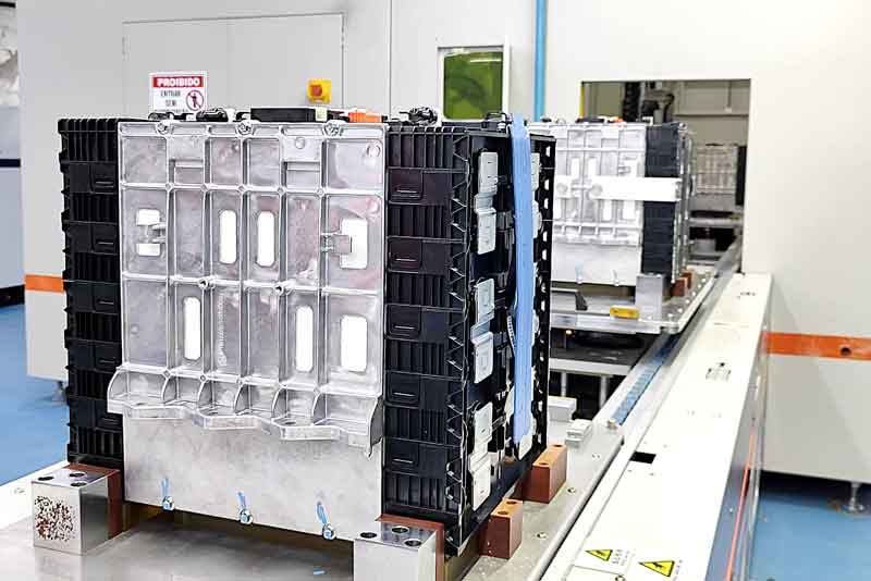 Polo-Industrial-de-Manaus-vai-produzir-1,5-mil-módulos-de-baterias-para-ônibus-elétricos-por-mês