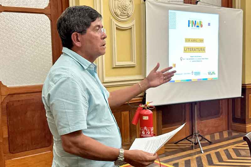 Prefeitura-realiza-escutas-públicas-com-artistas-de-Circo,-Teatro,-Literatura-e-Cultura-Étnica