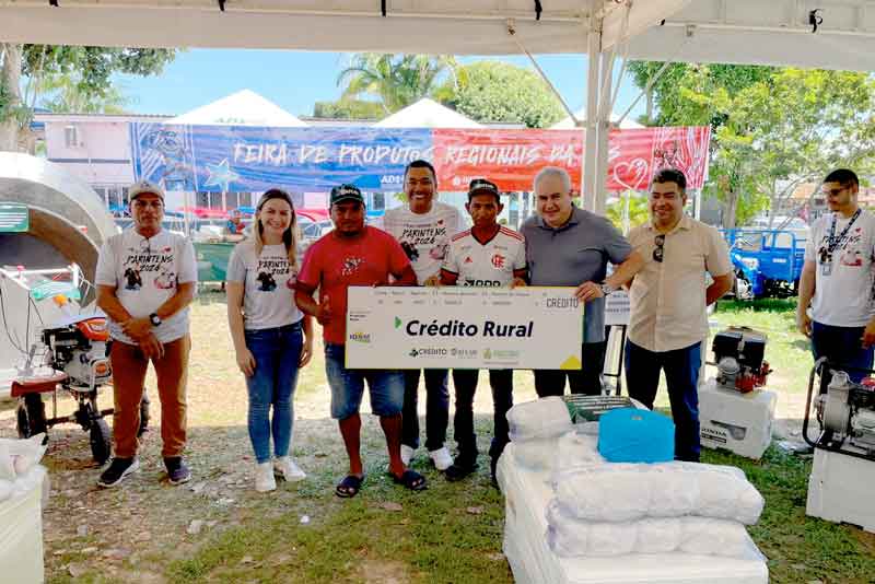 Idam-e-Afeam,-viabiliza-entrega-de-R$-614,1-mil-em-crédito-rural-a-pescadores-de-Parintins
