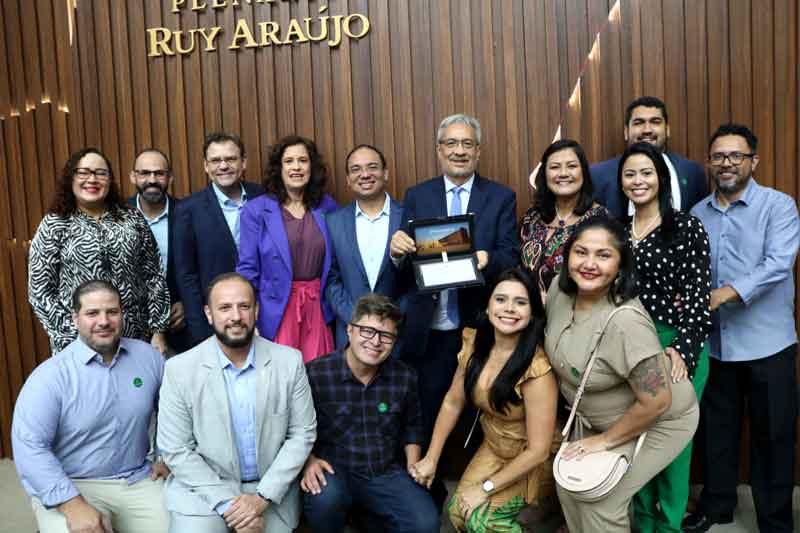 Sessão-na-Assembleia-homenageia-os-50-anos-da-Fundação-Cecon