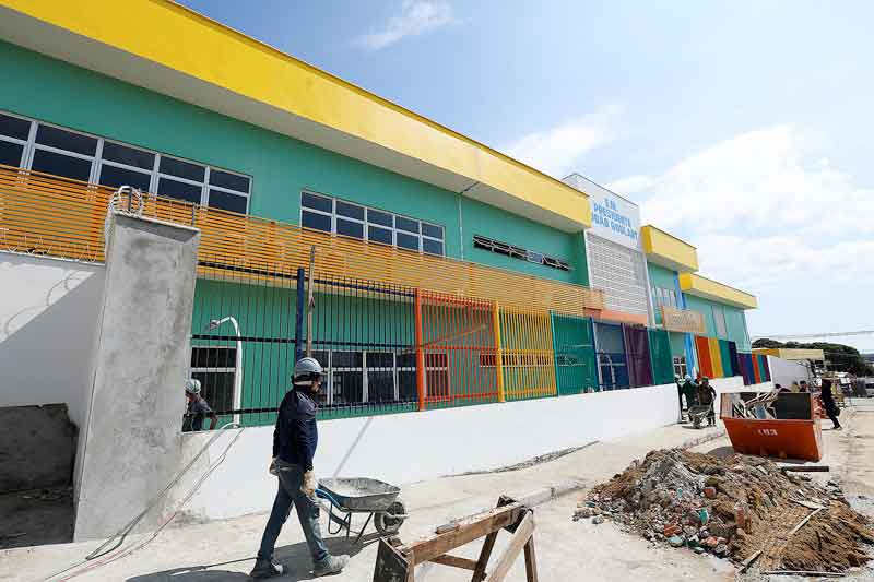 Ajustes-finais-para-a-entrega-da-escola-municipal-Presidente-João-Goulart-no-bairro-Santa-Etelvina