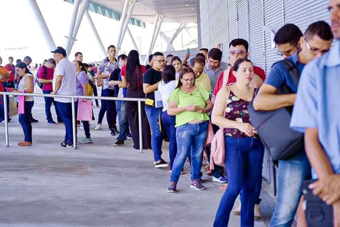 Gerando-Falcões-promove-mutirão-da-empregabilidade-em-Manaus