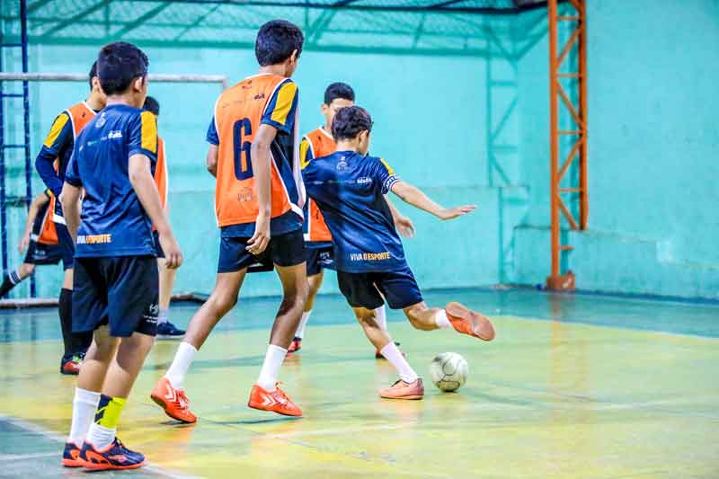 ONG-em-Manaus-oferece-futsal-gratuito-a-crianças-e-adolescentes