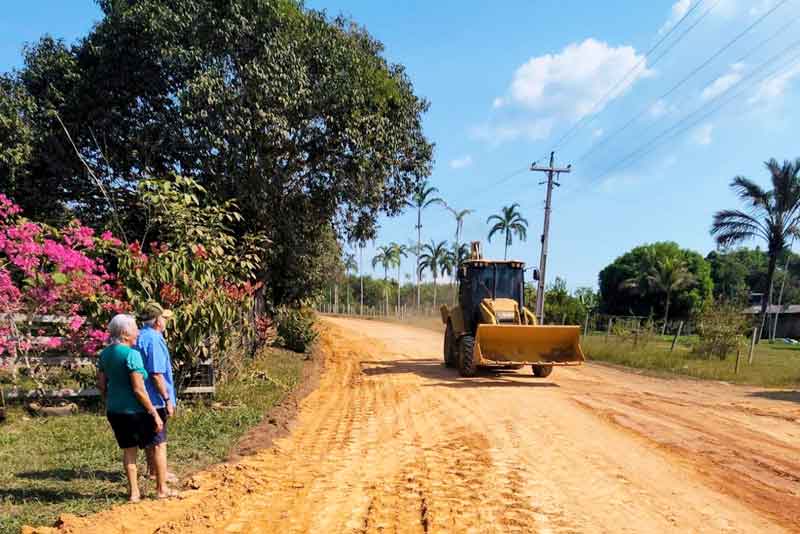 Pavimentação-do-ramal-Acajatuba-em-Manacapuru-está-em-andamento