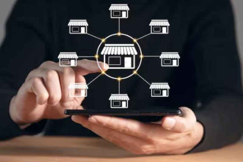 Tecnologia-na-palma-da-mão-veja-como-o-PDV-móvel-está-transformando-as-redes-de-franquias