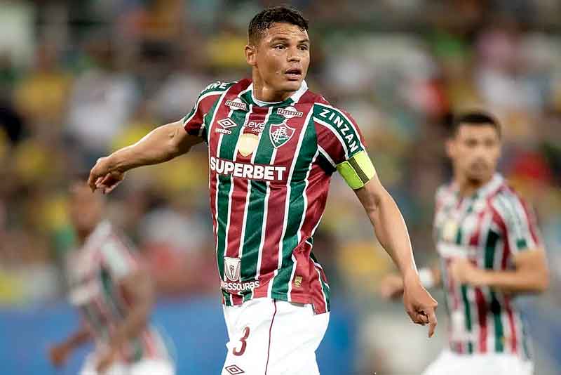 Thiago-Silva-em-ação-durante-Fluminense-x-Cuiabá