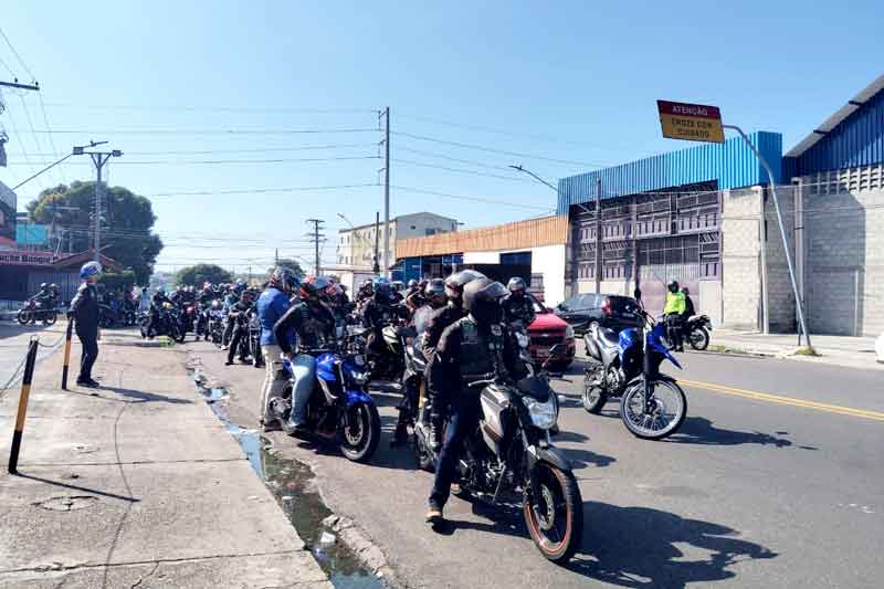 Tvlar-Motos-organiza-um-evento-beneficente-que-reúne-cerca-de-200-motociclistas