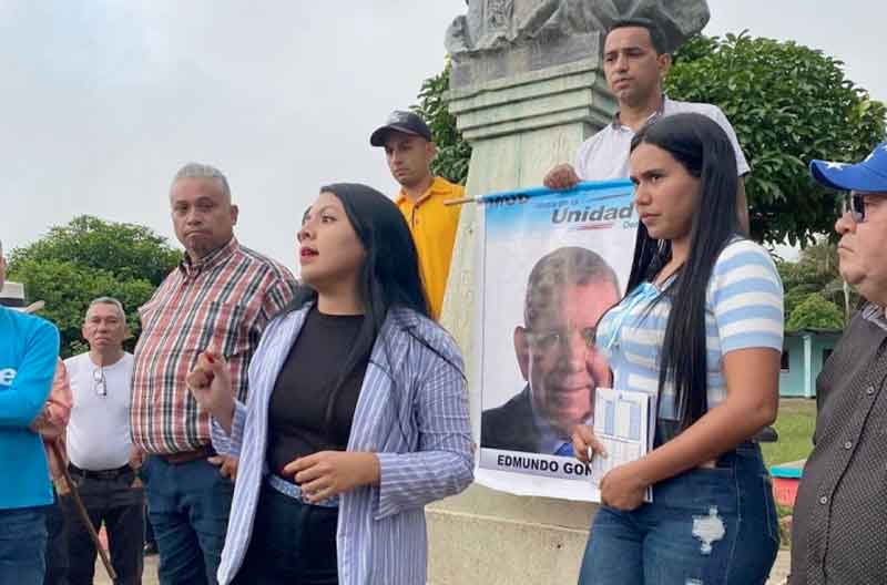 Coordenadora-de-campanha-de-María-Corina-Machado-transmite-ao-vivo-sua-detenção-na-Venezuela
