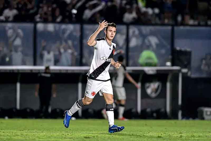 Em-jogo-tenso,-Vasco-vence-o-Atlético-GO-e-avança-às-quartas-da-Copa-do-Brasil
