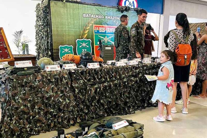 Este-fim-de-semana,-a-Zona-Norte-de-Manaus-terá-exposições-militares-e-policiais-gratuitas