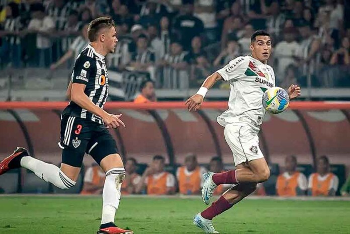 Fluminense-bate-o-Atlético-MG-no-Mineirão-e-dorme-fora-do-Z-4