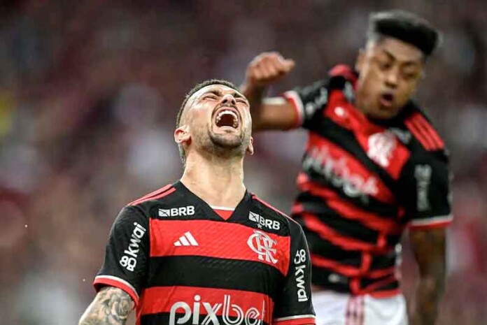 Arrascaeta-marca,-Flamengo-vence-Bahia-e-se-classifica-na-Copa-do-Brasil