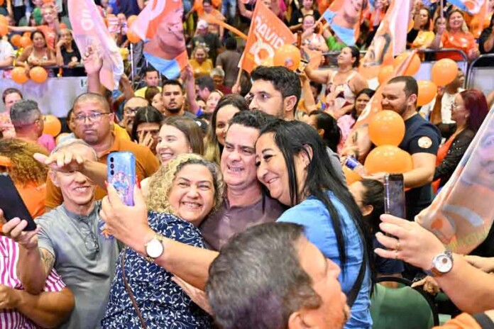 David-Almeida-segue-líder-em-Manaus-e-crescendo,-aponta-Pesquisa-DAP