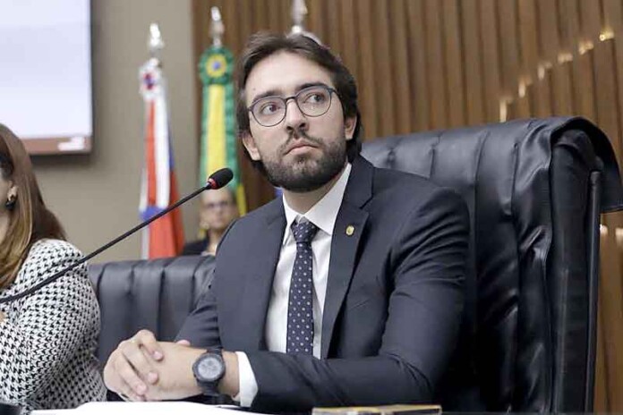 Deputado-Thiago-Abrahim