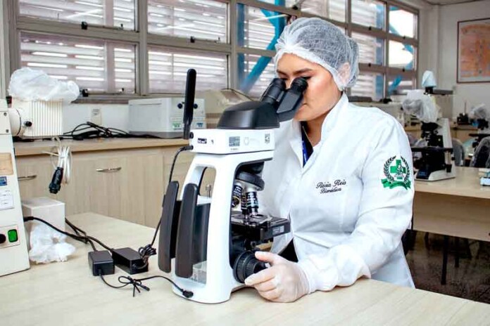 Hemoam-e-a-UEA-abrem-inscrições-para-um-mestrado-em-Hematologia-Aplicada