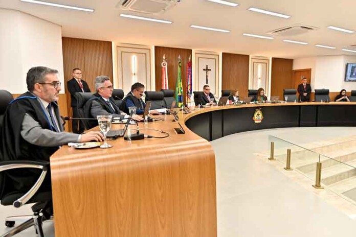 TCE-AM-reprova-contas-e-multa-ex-gestor-da-Semed-de-Pauini-em-R$-13,6-mil