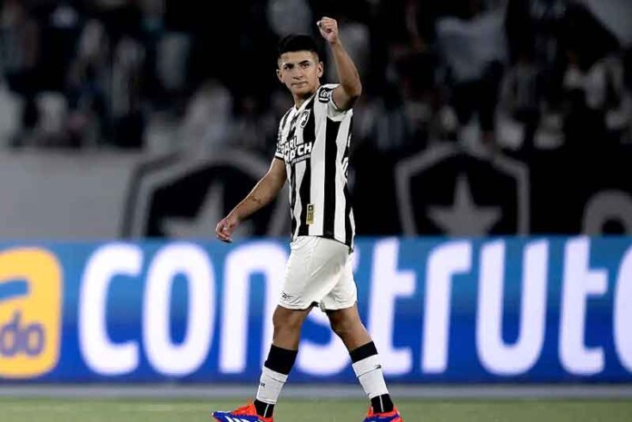 om-brilho-dos-goleiros-e-‘primeiras-vezes’,-Botafogo-vence-o-Corinthians-pelo-Brasileirão