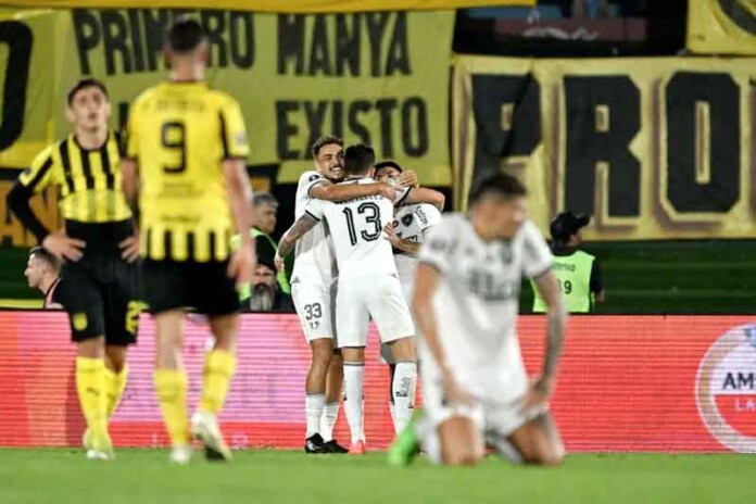 Botafogo-perde,-mas-confirma-final-inédita-da-Libertadores-com-o-Atlético-MG