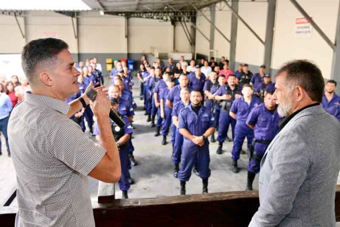 David-Almeida-sempre-apoiou-a-classe-trabalhadora-que-impulsiona-o-progresso-de-Manaus