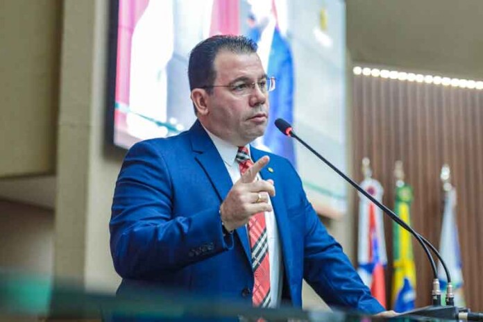 Deputado-estadual-Wilker-Barreto