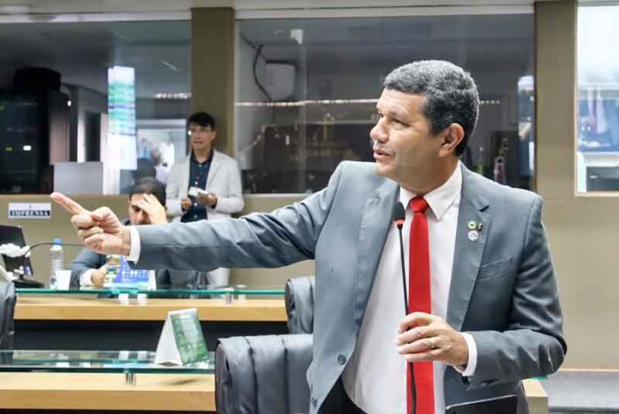 Leis-de-Dan-Câmara-sobre-proteção-a-idosos-e-inclusão-de-crianças-em-estado-de-vulnerabilidade-são-promulgadas