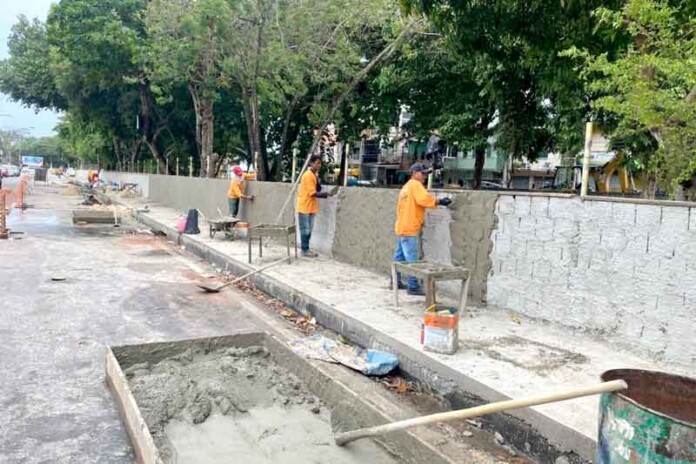 No-Coroado,-prefeitura-avança-na-revitalização-do-passeio-público-nas-avenidas-Beira-Mar-e-Beira-Rio