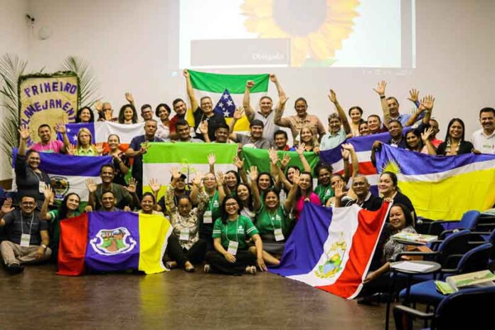 Professores-ressaltam-o-projeto-que-incorpora-a-experiência-ribeirinha-nas-salas-de-aulas