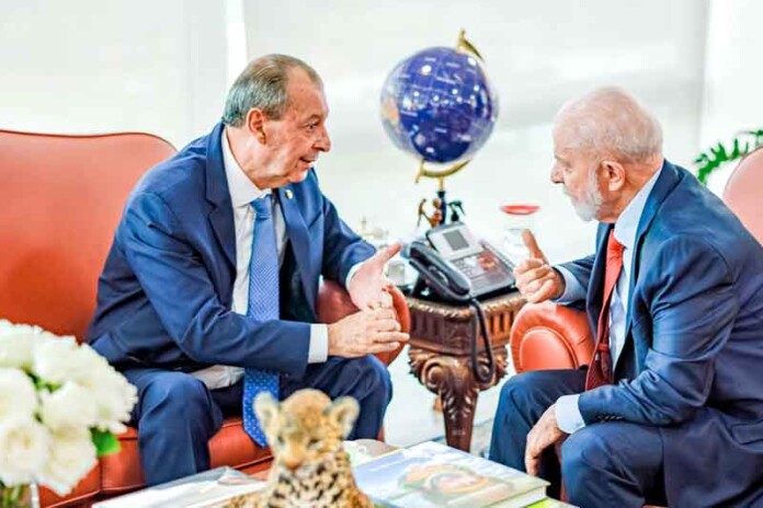 Senador-Omar-discute-com-presidente-Lula-sobre-ações-de-combate-à-seca-no-Amazonas