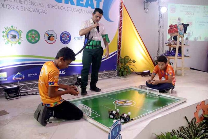 Encerrada-a-Expocreati-com-destaque-para-inovação-e-criatividade-na-educação-municipal