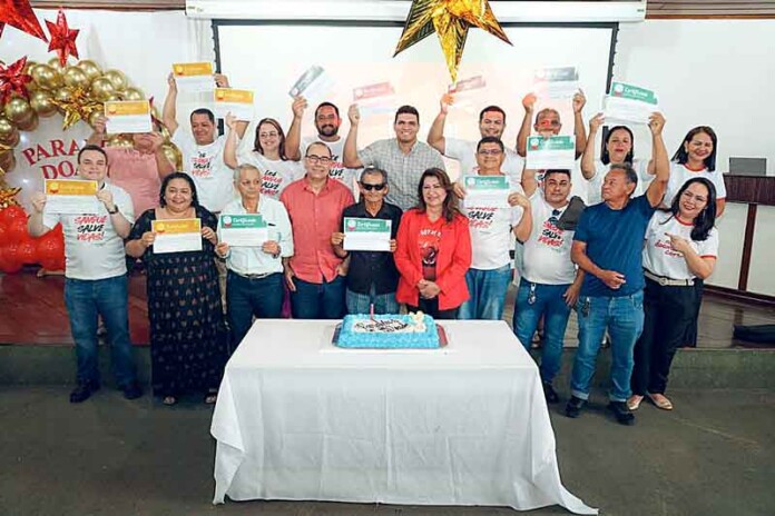 Heróis-anonimos-Hemoam-homenageia-doadores-de-sangue