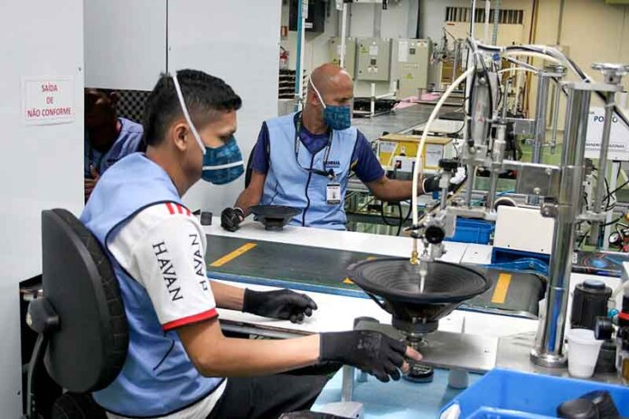 PIB-do-Amazonas-cresce-3,27%-em-2022,-acima-da-média-nacional