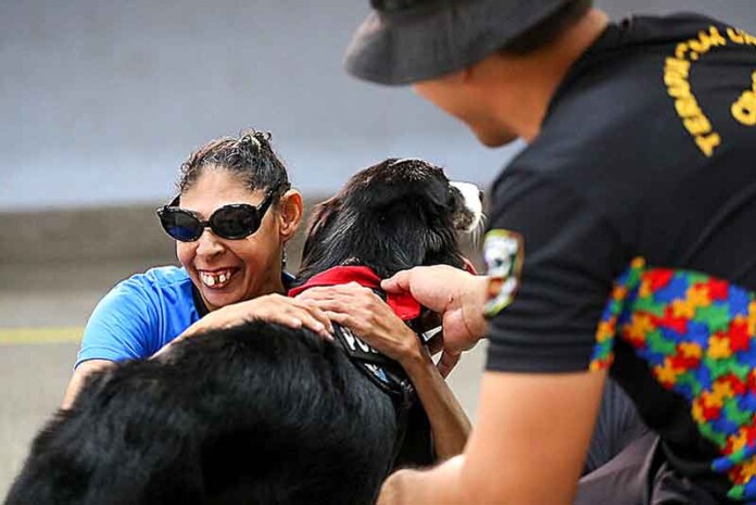 Patas-pela-Vida-Terapia-assistida-por-cães-da-PMAM-transforma-vidas