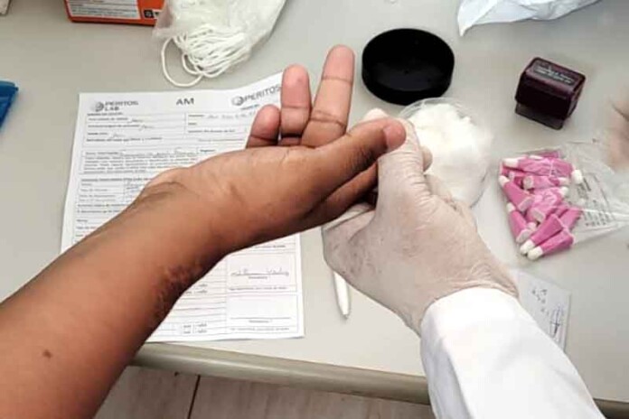 Teste-de-DNA
