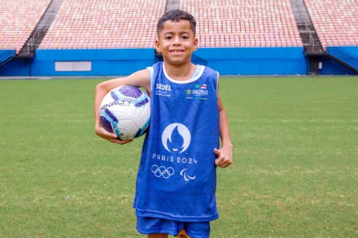 Um-Passo-para-o-Sucesso-IB-e-seu-pai-embarcam-para-nova-aventura-no-futebol-baiano