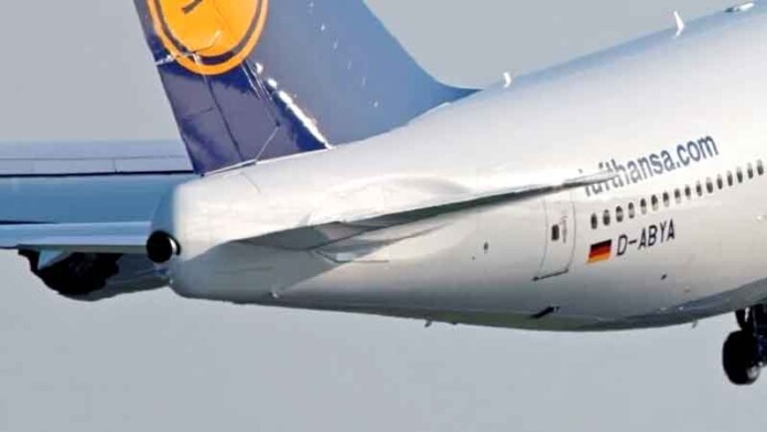 Avião-está-amassado-na-cauda-Entenda-por-que-a-fuselagem-é-assim