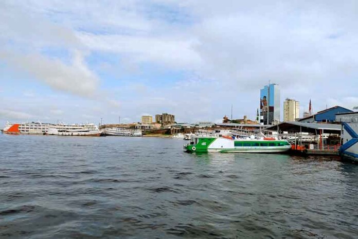 Rio-Negro-se-aproxima-dos-17-m-em-Manaus