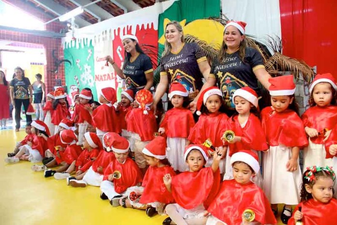 Sonho-Coletivo-Cantata-de-Natal-une-crianças-e-famílias