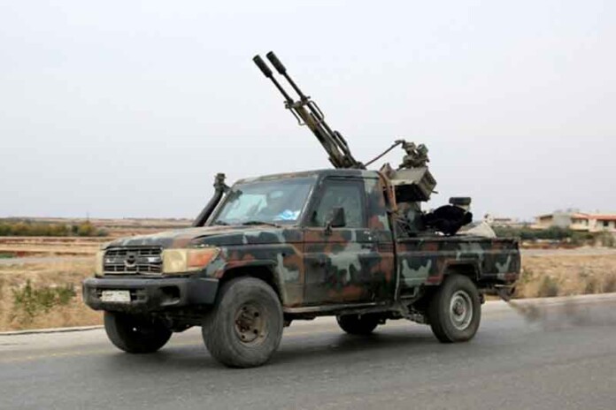 rebeldes-se-aproximam-de-Damasco-e-ameaçam-domínio-de-Assad