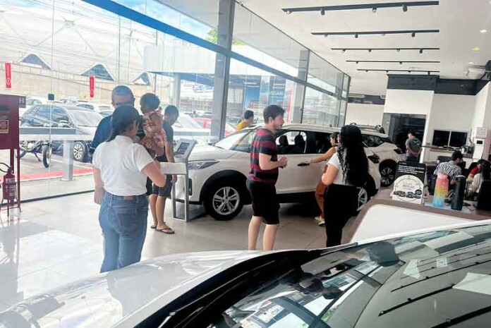 Feirão-de-vendas-movimenta-mercado-automotivo-em-Manaus