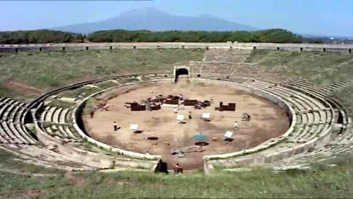 Pink-Floyd-at-Pompeii