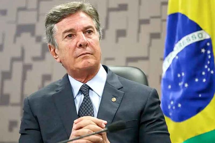Ex-presidente-Fernando-Collor-é-preso-por-condenação-na-Lava-Jato